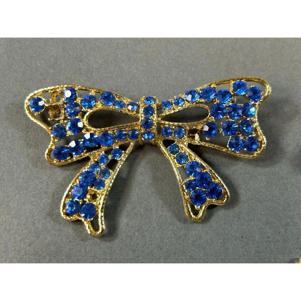 Vintage Brooch Lot 3pc Blue Rhinestone Bow Red Floral Faux Pearl Gold Tone Pins